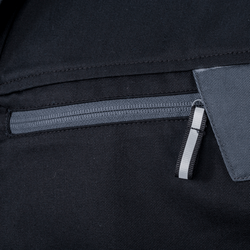 Arbeitsjacken besticken lassen – robuste Workwear mit Logo